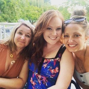 Meet your Posher, Danielle